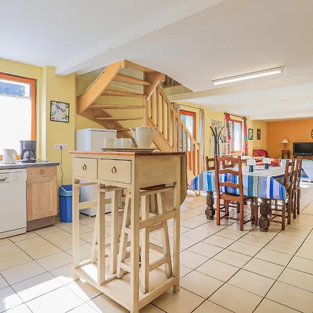 3 Bedroom Beautiful In 別荘