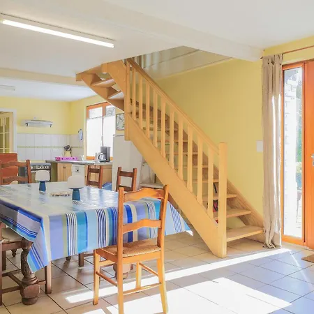 3 Bedroom Beautiful In Hucqueliers